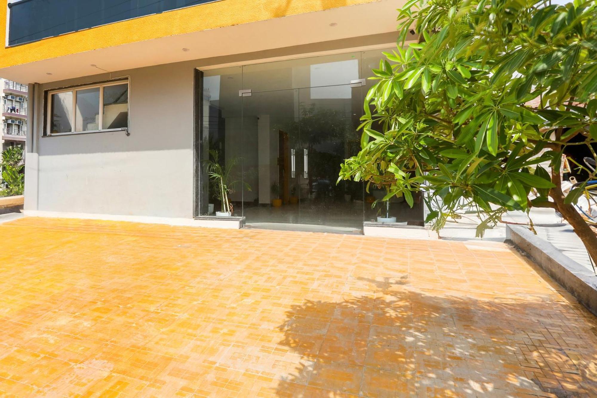 Hotel Super Townhouse Sector 69 Gurgaon Zewnętrze zdjęcie