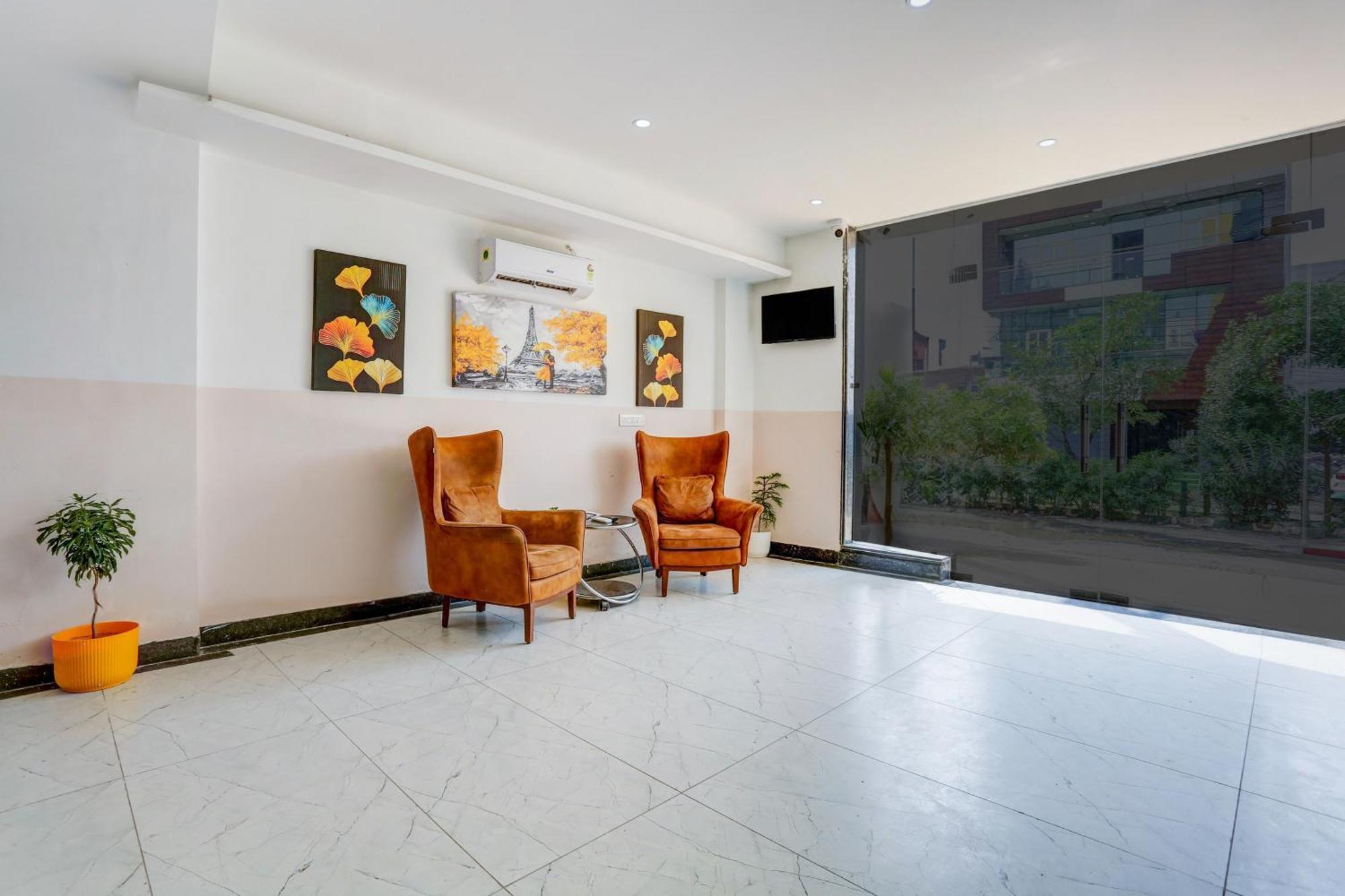 Hotel Super Townhouse Sector 69 Gurgaon Zewnętrze zdjęcie
