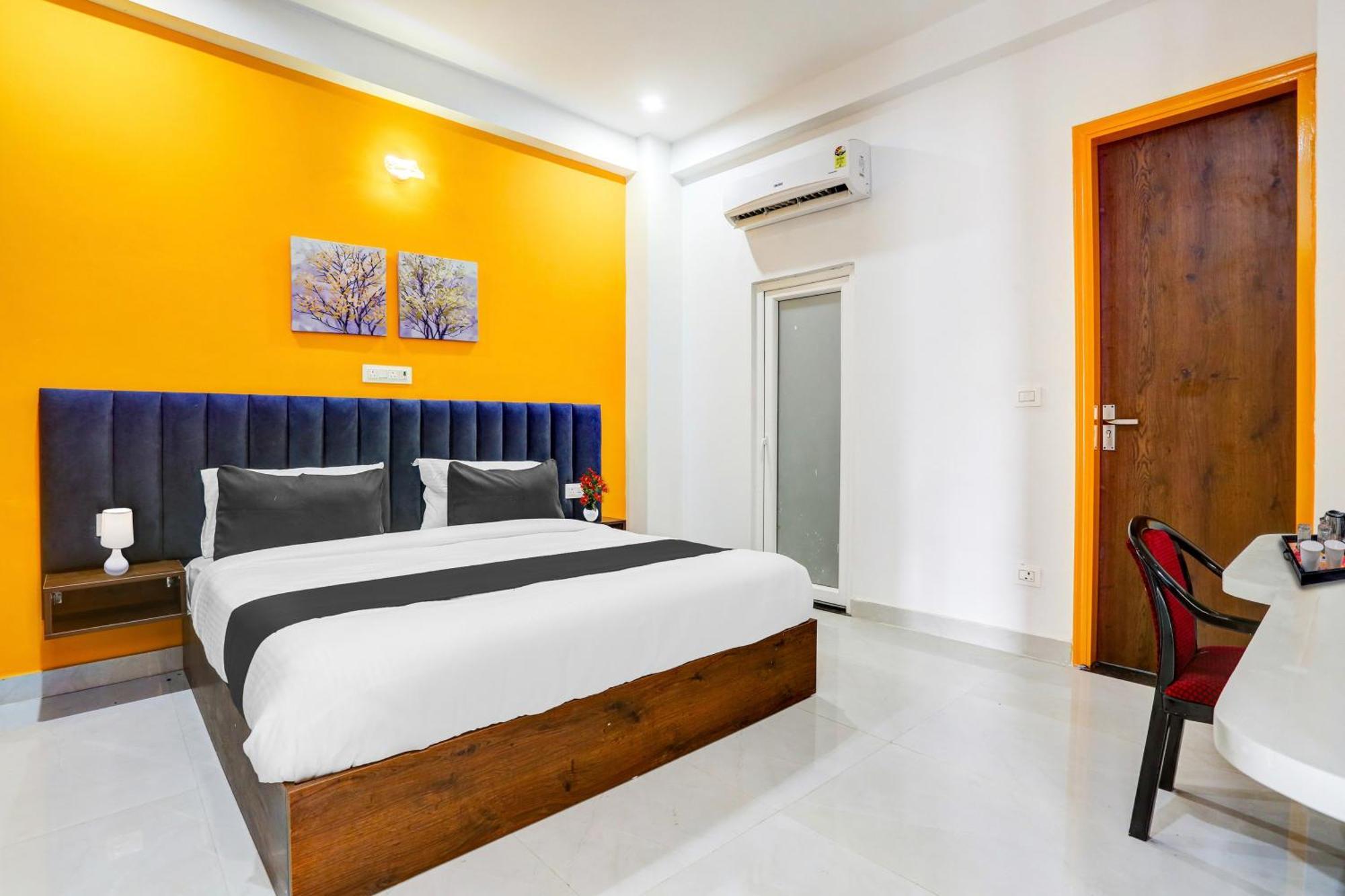 Hotel Super Townhouse Sector 69 Gurgaon Zewnętrze zdjęcie
